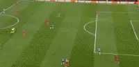 半场战报：利物浦0-0波尔图，佩佩伤退，马内进球被吹越位
